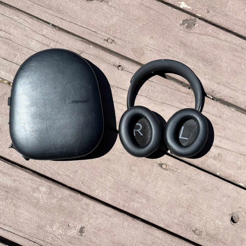 Bose Headphones NC 700